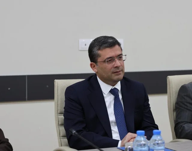 Media və Yayım Şurasında Ferhat Pirinççinin rəhbərlik etdiyi nümayəndə heyəti ilə görüş keçirildi - FOTO