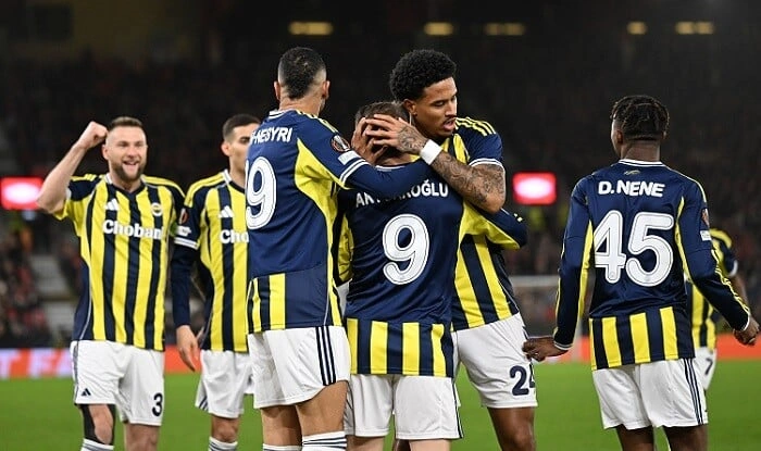 "Fənərbağça" səfərdə qələbə qazandı
