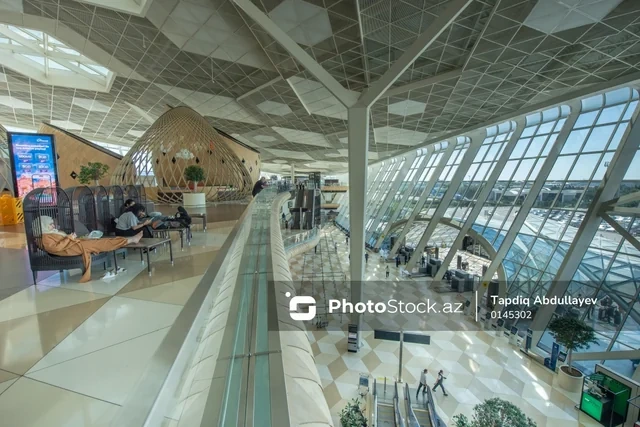 Azərbaycanın əsas "hava qapısı": Heydər Əliyev Beynəlxalq Aeroportunun strateji rolu - FOTOREPORTAJ