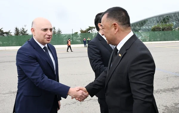 Türkmənistanın Nazirlər Kabineti sədrinin müavini Azərbaycana səfərə gəlib - FOTO