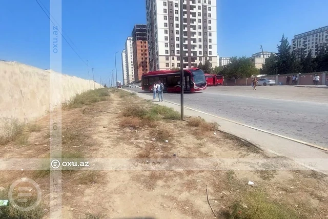 Xırdalanda sərnişinlərin dayanacaq problemi - Pavilyon niyə quraşdırımır?