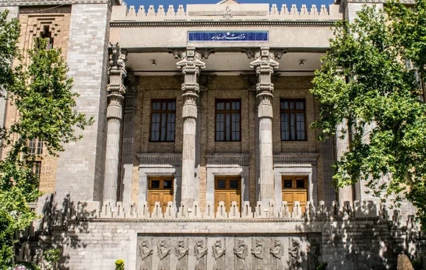 Rəsmi Tehran: "İran uzunmüddətli müharibəyə hazırdır"