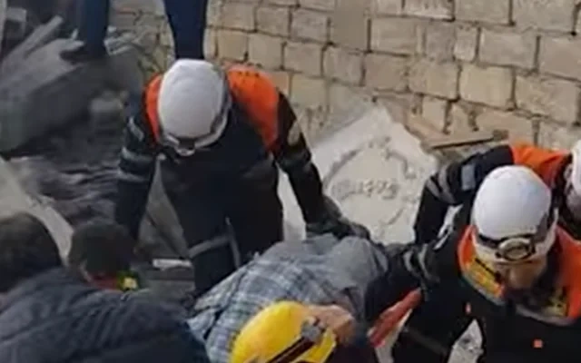 Bakıda ev tikintisi faciə ilə nəticələndi - Foto/Video