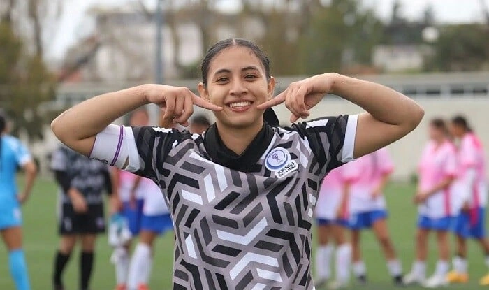 Meksikalı qadın futbolçu müəmmalı şəkildə öldü